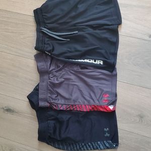 Boys Under Armour shorts sz 7
